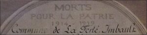 En tête d'un mémorial des morts de la Patrie à La Ferté-Imbault