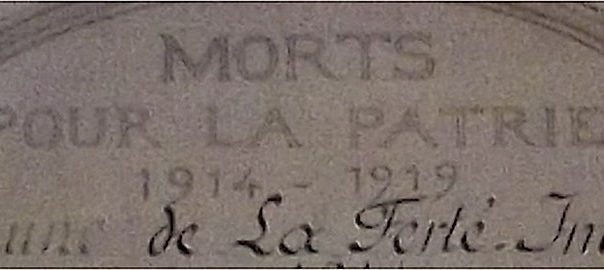 En tête d'un mémorial des morts de la Patrie à La Ferté-Imbault